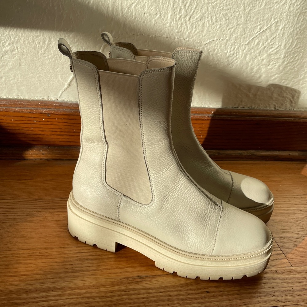 Sam Edelman Wellington Chelsea Ivory Boots US8,5